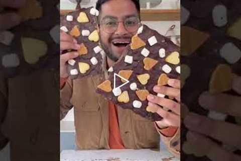 S'mores Chocolate Bark Using 3-Ingredients | Easy Valentine's Recipe #SHORTS