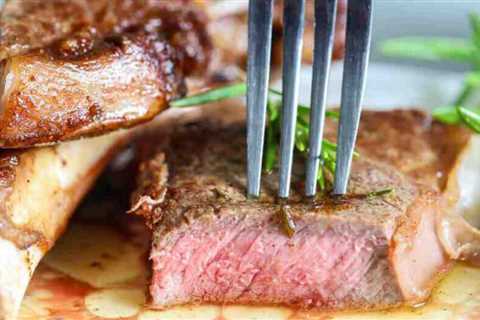How to Make a Baked Rib Eye Steak Recipe in the Oven