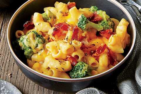 One-Pan Broccoli-Bacon Mac 'n' Cheese Recipe