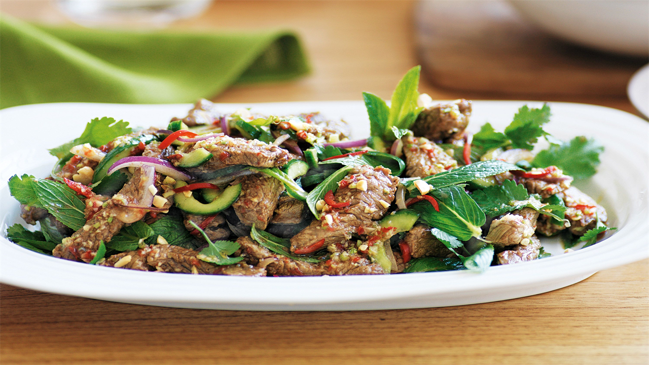 How to Make Authentic Thai Beef Salad