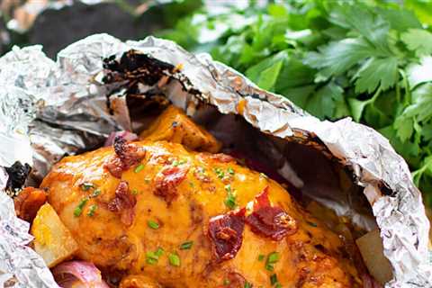 Healthy Chicken Breast Baked in Foil Packets