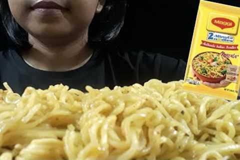 ASMR| juicy butter Maggie |Indian street food |big bites| real mukbang
