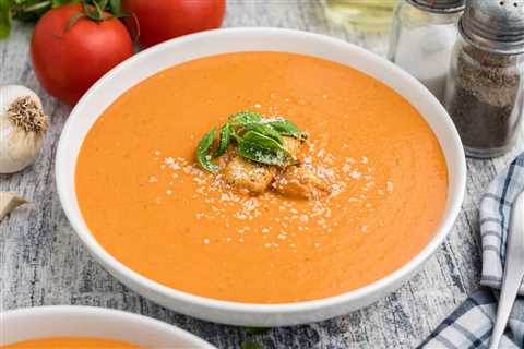 Easy Instant Pot Tomato Basil Soup