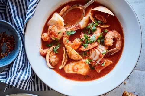 Cioppino (Fisherman’s Stew)