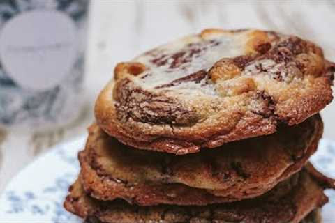 This Nutty Choc Chip Cookie Is One of O's Fave Things!