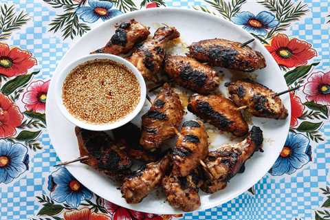 How to Grill Chicken Wings