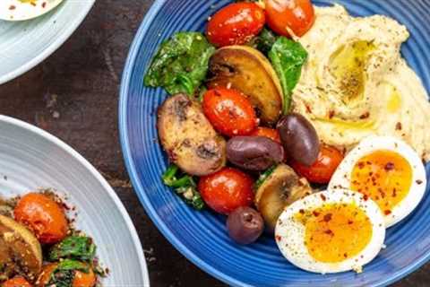 Easy Mediterranean breakfast bowls with Hummus and Eggs