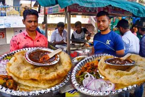 Street Chole Bhature Eating Challenge | Indian Street Food Challenge | 35 Rupees Only Per Plait