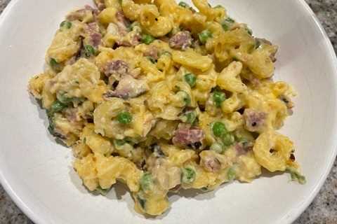 Easy Stovetop Leftover Baked Ham Casserole