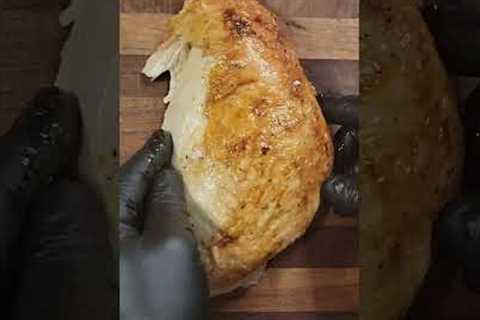 Marvel at Ross''s Moistmaker Masterpiece🤤 #shorts #friends #rossgeller #turkey @albert_cancook