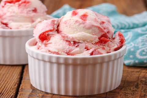 Strawberry Cheesecake Ice Cream