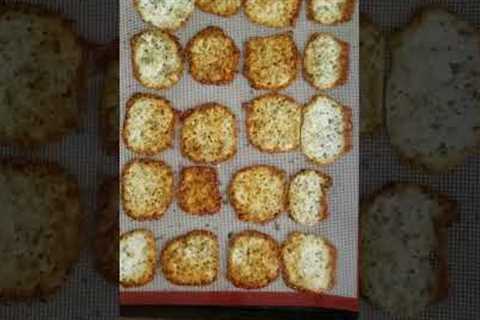 1 Ingredient Keto Cheese Crisps/Crackers