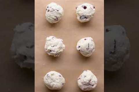 Host like a pro with these 6 festive cranberry-infused recipes! #shorts