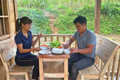 Harvest vegetables after 1 month of care. HIEN & LIEU enjoy a meal filled with happiness