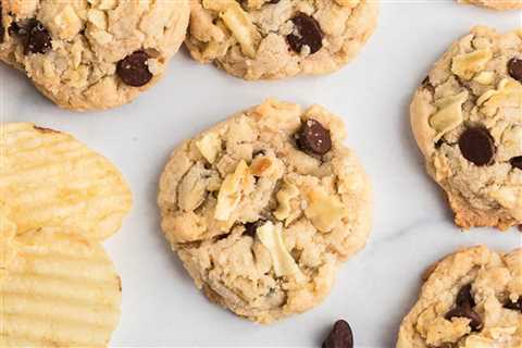 Chocolate Chip Potato Chip Cookies
