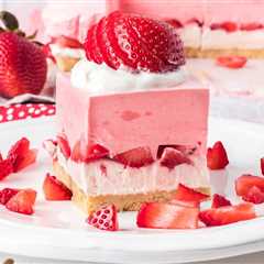 Strawberry Cream Dream Bars