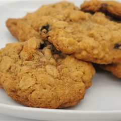 Walnut Oatmeal Raisin Cookies - Wicked Handy