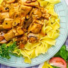 Easy Leftover Turkey Stroganoff