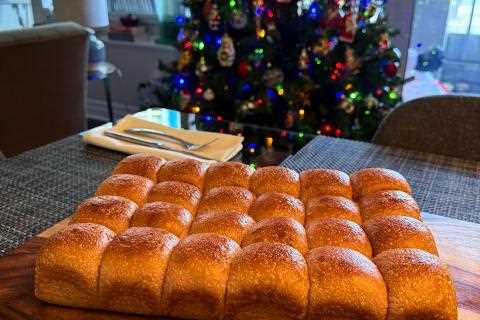 Purple Sweet Potato Sourdough Milk Rolls