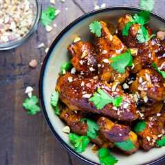 Honey Sriracha Chicken Wings: Crispy Big Green Egg Wings